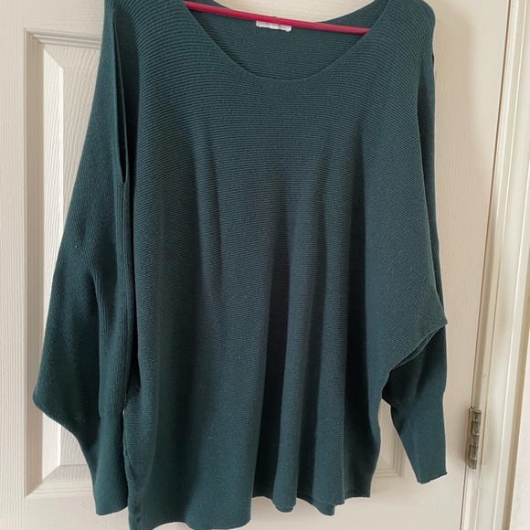 Maurices Sweaters - Maurices Forest Green Knit Top